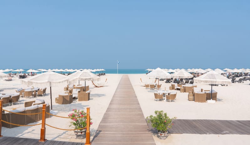 middle-east-holidays-abu-dhabi-rixos-premium-saadiyat-island-hotel- ame-beach-bar
